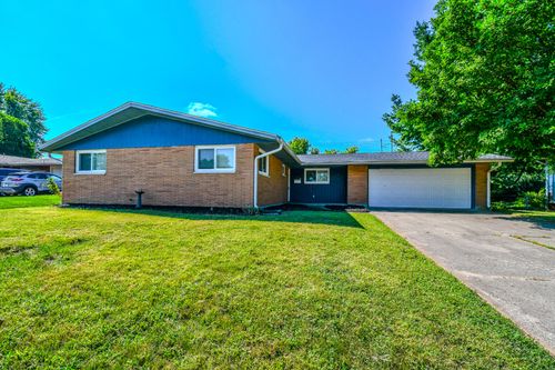 1036 Peidmont Dr, Fairborn, OH, 45324-5702 | Card Image