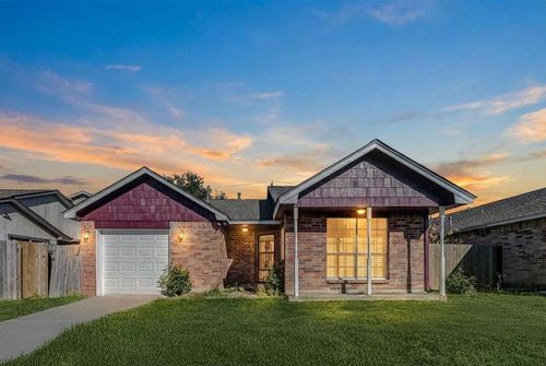 5210 Shirley St, Baytown, TX, 77521-1838 | Card Image