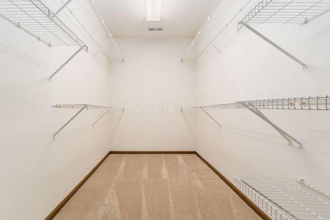 512 Richmond Dr, Condo with 3 bedrooms, 2 bathrooms and null parking in Pataskala OH | Image 22