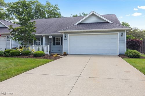 30091 Ginger Ct, North Olmsted, OH, 44070-4781 | Card Image