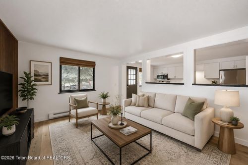 20-360 E Simpson Ave, Jackson, WY, 83001-8079 | Card Image