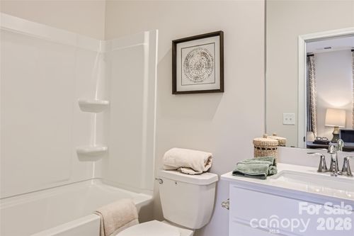 f-107 Nablus Trail, Mooresville, NC, 28117 | Card Image