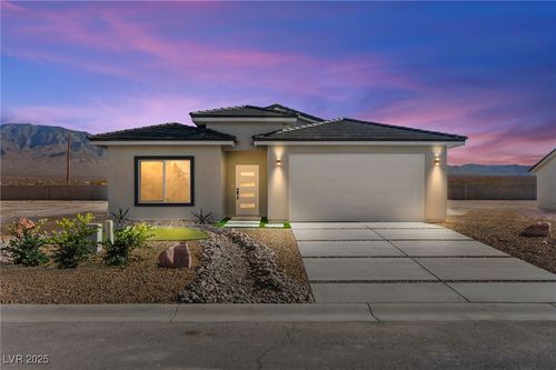 3901 N Mayfield Ranch Rd, Pahrump, NV, 89060-2671 | Card Image