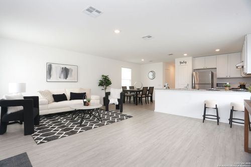 9454 Tarbutton Trl, San Antonio, TX, 78211-2251 | Card Image