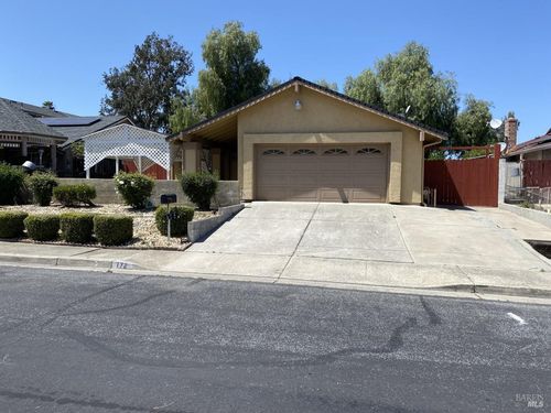 172 W Catamaran Cir, Pittsburg, CA, 94565 | Card Image