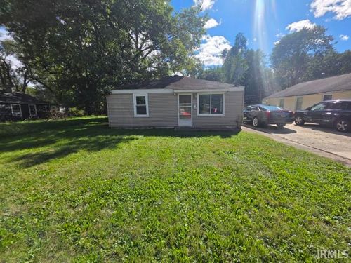 822 Roosevelt Street, South Bend, IN, 46616 | Card Image