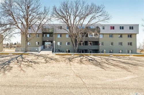 202-590 Laurier Street, Moose Jaw, SK, S6H6X6 | Card Image