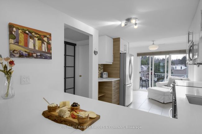 1648 Locksley Lane, Condo with 2 bedrooms, 2 bathrooms and 1 parking in Gloucester ON | Image 10