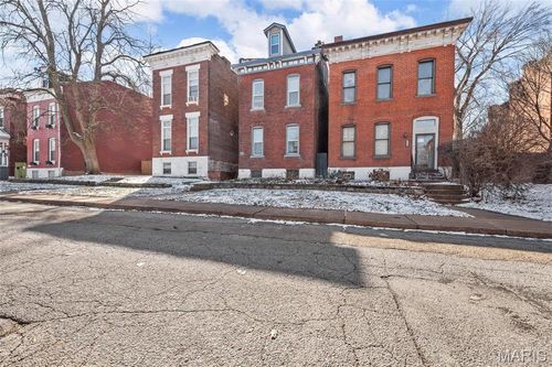 2610 Rutger St, Saint Louis, MO, 63104-1930 | Card Image