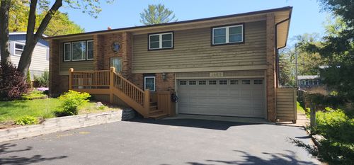 34611 N Iroquois Trl, Mchenry, IL, 60051-7384 | Card Image
