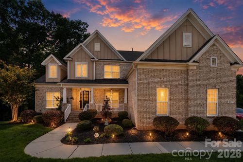 202 Tallow Tree Ct, Waxhaw, NC, 28173-6325 | Card Image