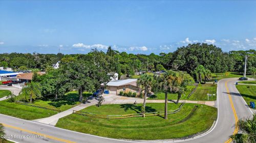 853 Knecht Rd Ne, Palm Bay, FL, 32905-4617 | Card Image
