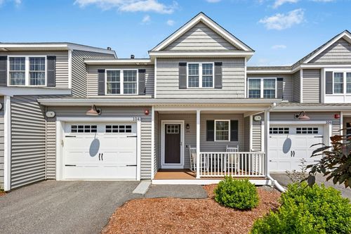 104-104 Ice House Lndg, Marlborough, MA, 01752-1828 | Card Image