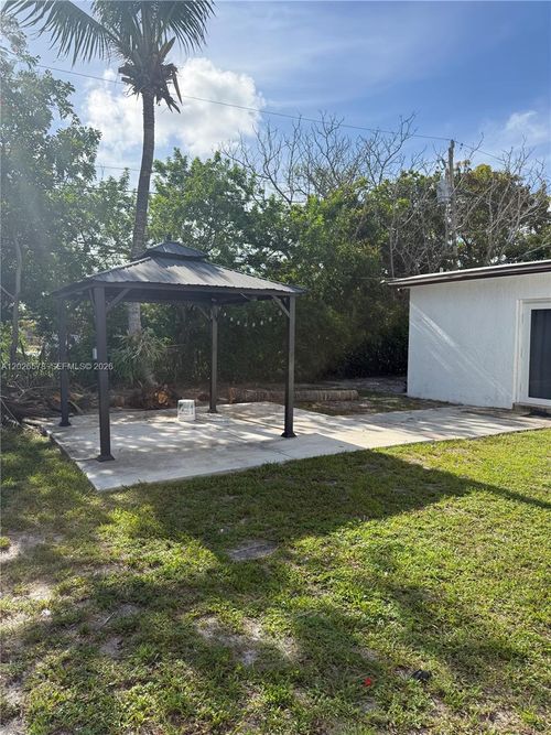 2-1816 Nw 25th Ter, Fort Lauderdale, FL, 33311-4532 | Card Image