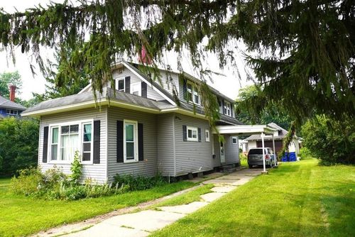 106 N State St, Merrill, WI, 54452-2243 | Card Image