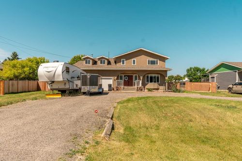 228 Centre Street, Magrath, AB, T0K1J0 | Card Image