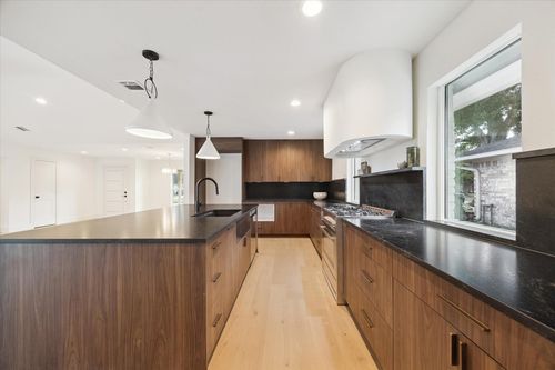 6110 Yarwell Dr, Houston, TX, 77096-4626 | Card Image