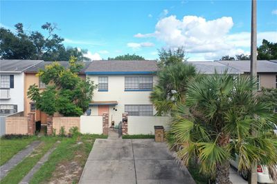 10025 N 52 Nd Street, Townhouse with 3 bedrooms, 2 bathrooms and null parking in Temple Terrace FL | Image 1