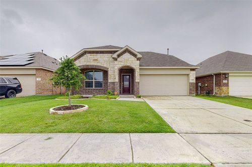 2130 Clarion Dr, Forney, TX, 75126-1870 | Card Image
