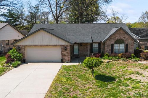 1836 Spruce Hill Dr, Belleville, IL, 62221-3603 | Card Image