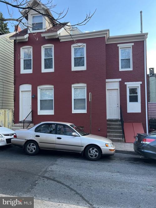 1048 Cherry St, READING, PA, 19602-1236 | Card Image