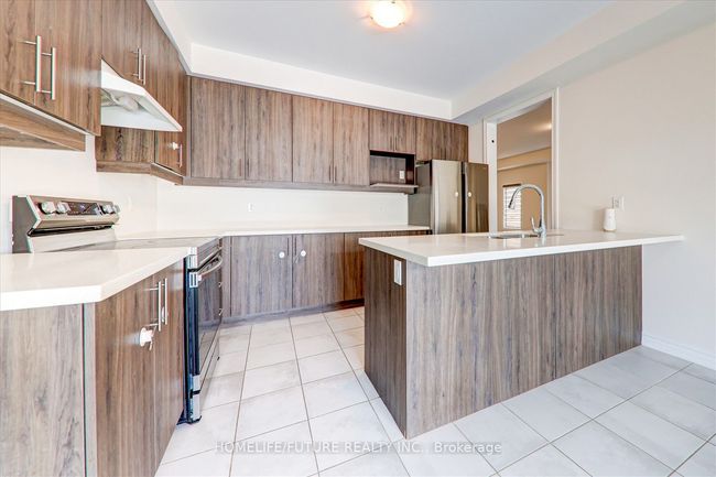 1345 Apollo St, House other with 4 bedrooms, 3 bathrooms and 4 parking in Oshawa ON | Image 18