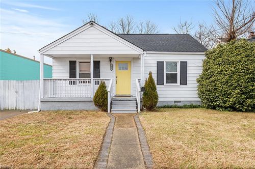 7927 Harold St, Norfolk, VA, 23518-3701 | Card Image