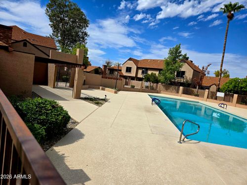 24-8111 W Wacker Rd, Peoria, AZ, 85381-4939 | Card Image