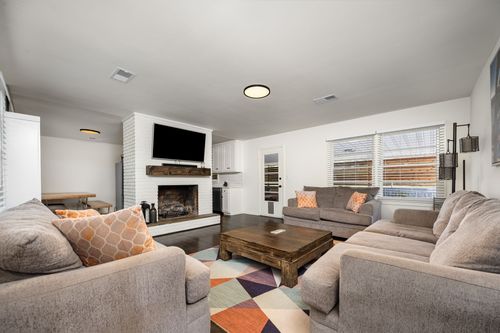 201 Bermuda Dr, Nashville, TN, 37214-2005 | Card Image