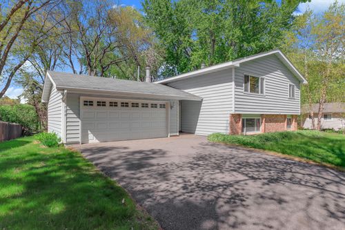 11724 67th Pl N, Maple Grove, MN, 55369-5510 | Card Image