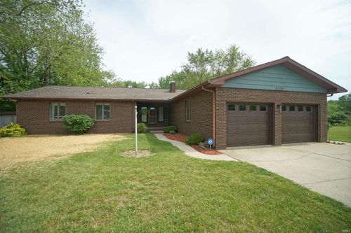 4630 E Armstrong Rd, Leesburg, IN, 46538-9588 | Card Image
