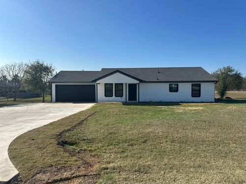 718 Arapaho Dr, Tioga, TX, 76271-2527 | Card Image