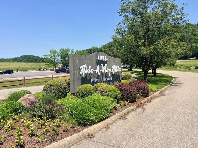 Gated Entry - 144 Hide-A-Way Road, Sugar Grove, OH 43155 | Image 7