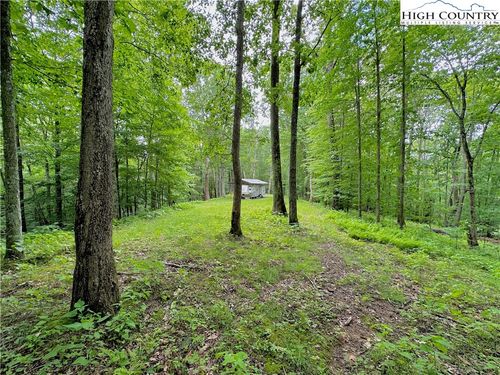 149 Painter Rd, Banner Elk, NC, 28604-9434 | Card Image