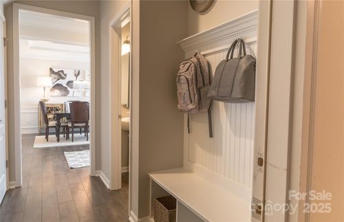 401-13936 Penbury Ln, Charlotte, NC, 28278 | Card Image