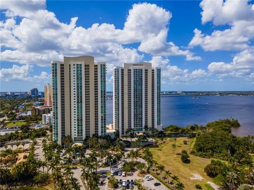 2405-3000 Oasis Grand Blvd, FORT MYERS, FL, 33916-1643 | Card Image