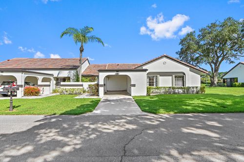 5537 Parkwalk Cir E, Boynton Beach, FL, 33472-2313 | Card Image