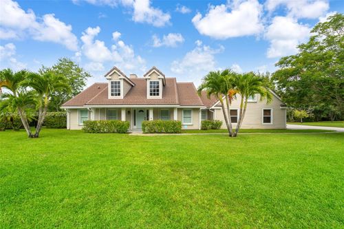5703 Lago Del Sol Dr, Lake Worth, FL, 33449-5426 | Card Image