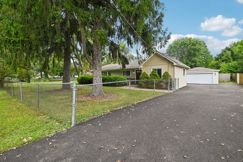 39161 N Holdridge Ave, Beach Park, IL, 60099-3782 | Card Image