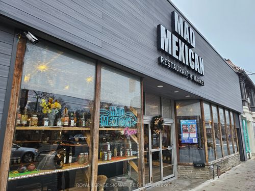 405 Jane St, Toronto, ON, M6S3Z6 | Card Image