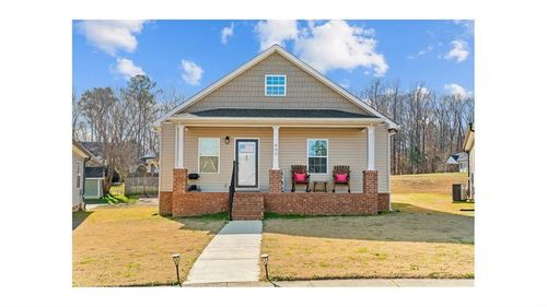 405 Coahulla Creek Dr, Dalton, GA, 30721-6769 | Card Image