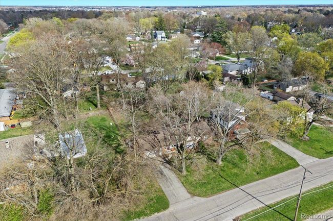 45520 Deshon St, House other with 3 bedrooms, 2 bathrooms and null parking in Utica MI | Image 24