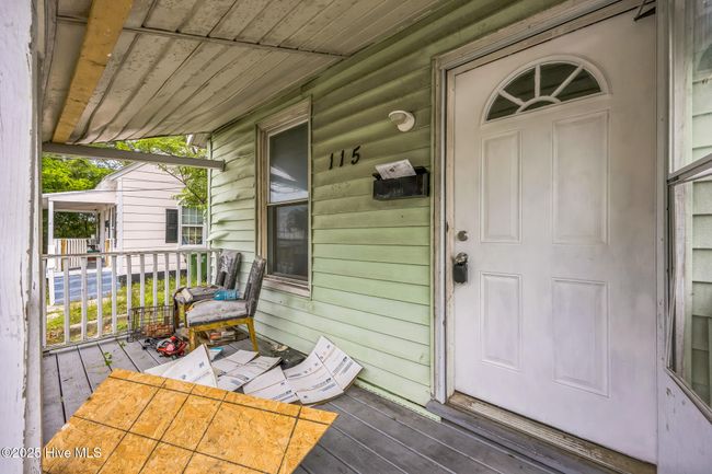 115 Wright St, House other with 2 bedrooms, 1 bathrooms and null parking in Wilmington NC | Image 4