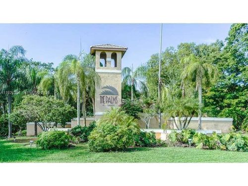 apt-203-400 Palm Cir W, Pembroke Pines, FL, 33025-4606 | Card Image