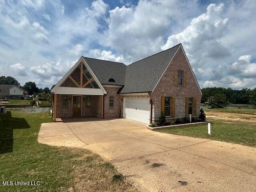 1655 Ryker Rd, Southaven, MS, 38672-1136 | Card Image