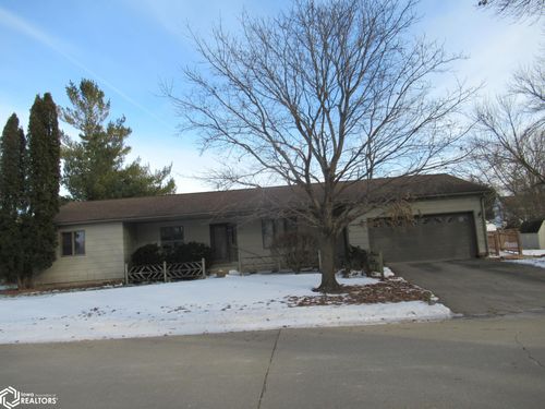 545 N Best St, Forest City, IA, 50436-1206 | Card Image