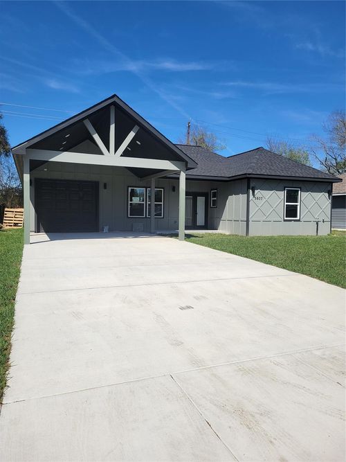 5807 Doulton Dr, Houston, TX, 77033-2003 | Card Image