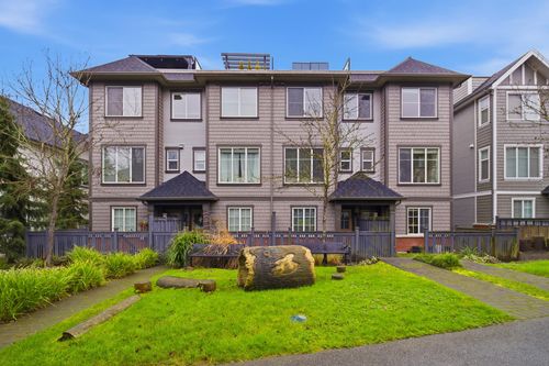 25-8217 204b St, Langley, BC, V2Y0V6 | Card Image