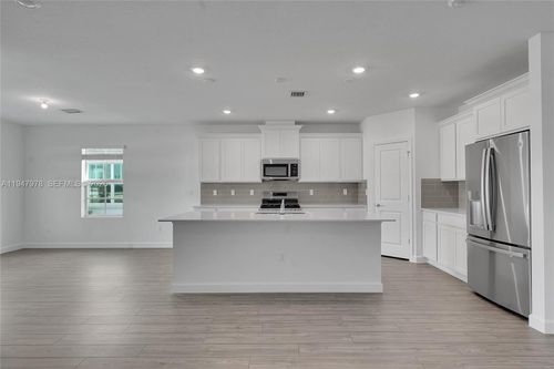 19560-19560 Whispering Creek Rd, Loxahatchee, FL, 33470 | Card Image