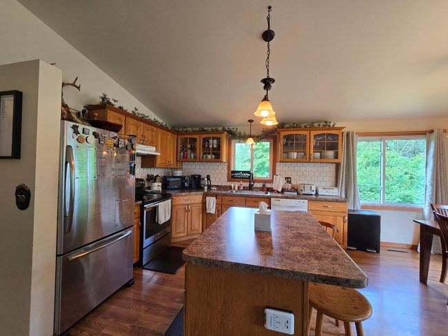 910 School Rd, House other with 3 bedrooms, 2 bathrooms and null parking in Tomahawk WI | Image 16